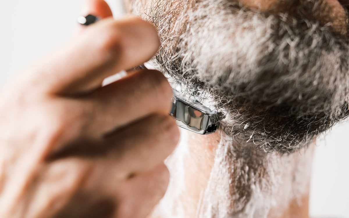 How To Line Up Your Beard with a Single Edge