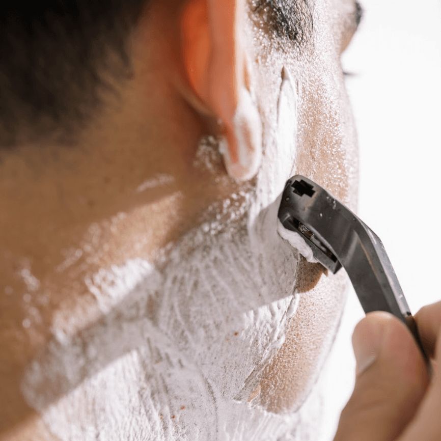 Fewer blades. Calmer skin.